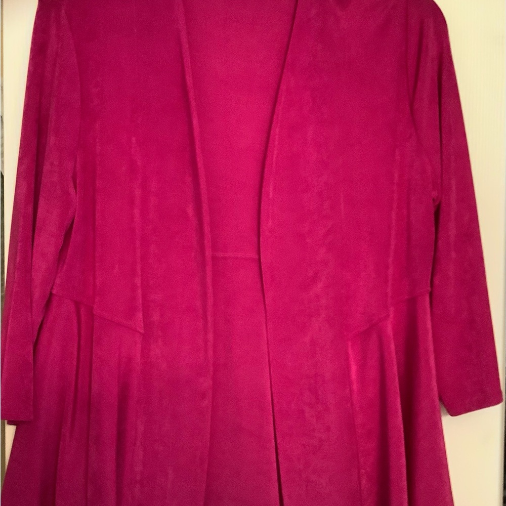 Chicos size 2 travelers tank and matching jacket magenta color
